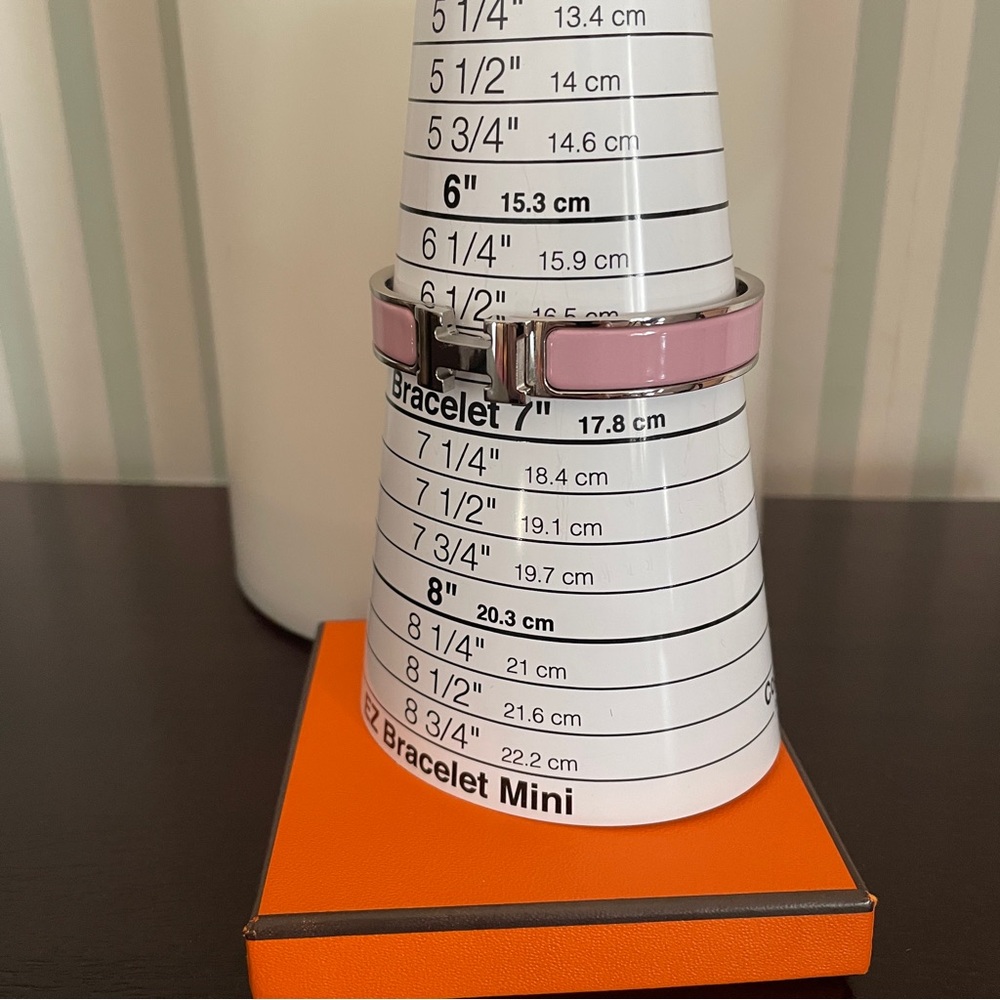 Hermes Clic H Pink and Silver Bracelet box, dust bag COA like new - Picture 7 of 8